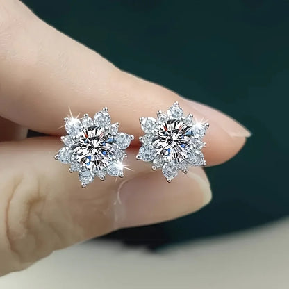 2Pcs Fashion Snowflake Zircon Earrings