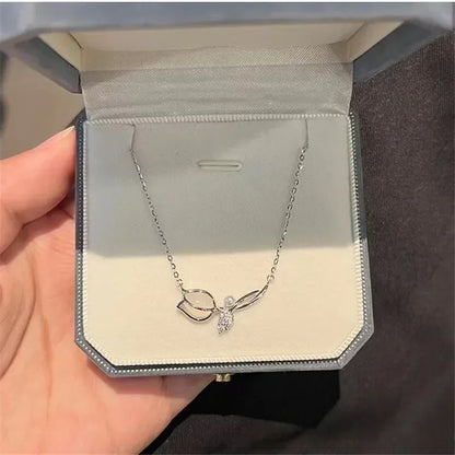 Europe and America Fashion Gold Color Stainless Steel Water Drop Tassel Pendant Necklace for Women Clavicle Chain Paty Jewelry
